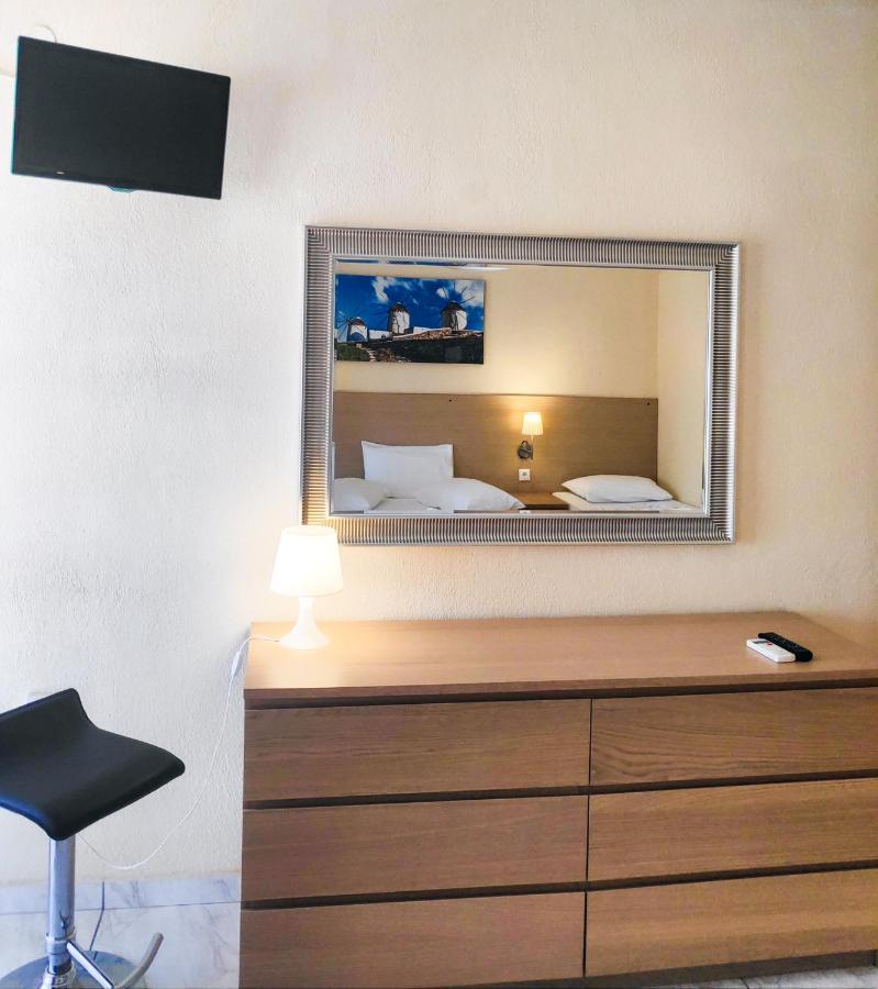 Jimmy'S Rooms Nea Potidea エクステリア 写真