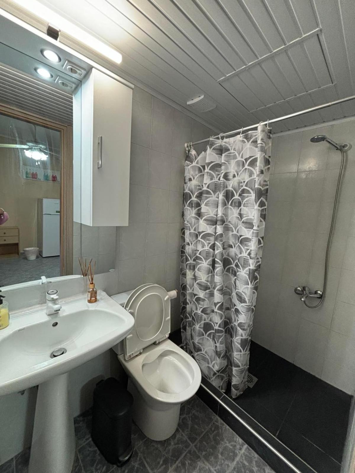 Jimmy'S Rooms Nea Potidea エクステリア 写真